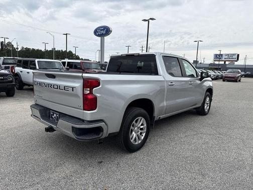 Silver Ice Metallic 2020 Chevrolet Silverado 1500 LT