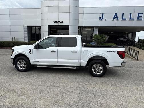 OXFORD WHITE 2024 Ford F-150 XLT
