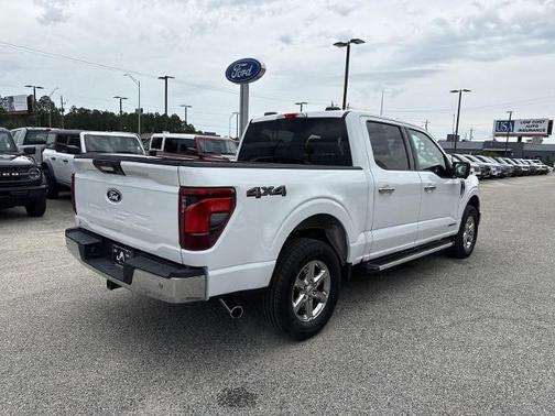 OXFORD WHITE 2024 Ford F-150 XLT