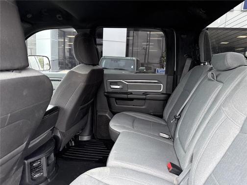 Bright White Clearcoat 2022 RAM 2500 BIG HORN