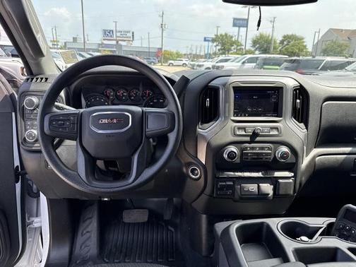 White 2024 GMC Sierra 1500 PRO