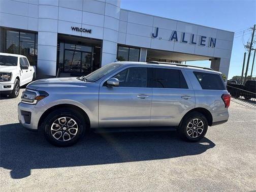 2024 Ford Expedition XLT