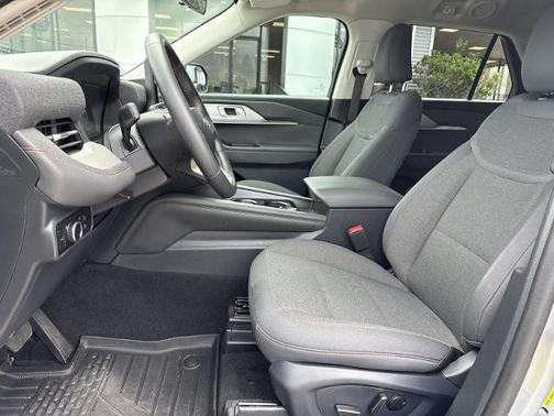 ICONIC SILVER METALLIC 2025 Ford Explorer ACTIVE