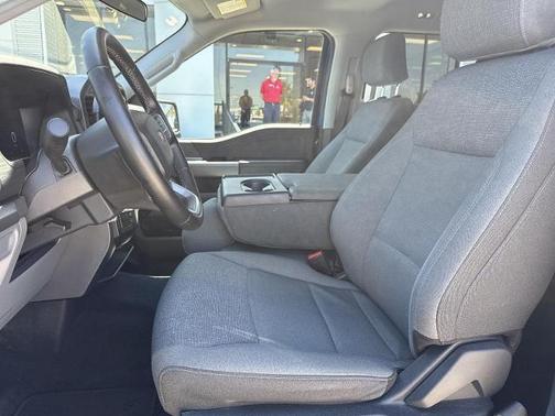 ATLAS BLUE METALLIC 2025 Ford F-150 XLT