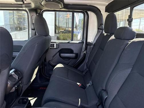 Gray 2020 Jeep Gladiator SPORT