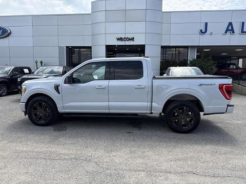 SPACE WHITE METALLIC 2022 Ford F-150 XLT