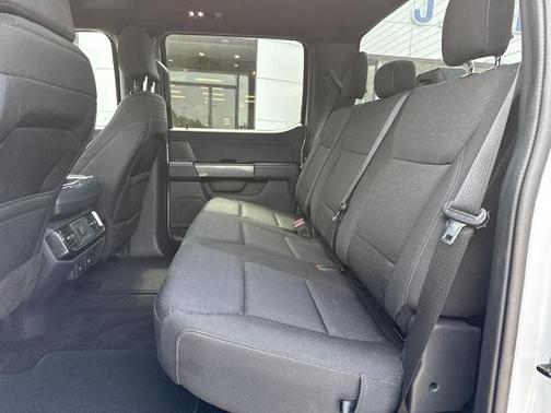 SPACE WHITE METALLIC 2022 Ford F-150 XLT
