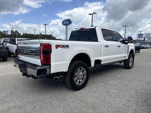 STAR WHITE 2026 Ford F-250 KING RANCH