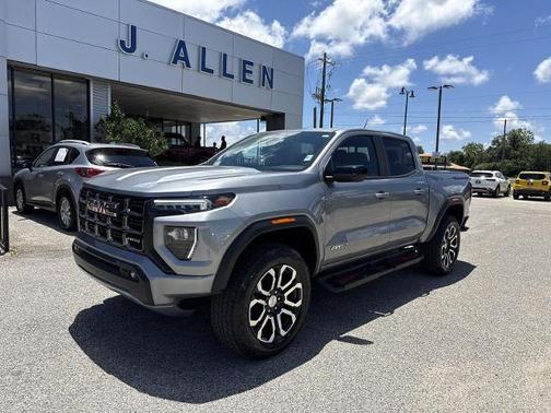 Sterling 2023 GMC Canyon AT4 Truck