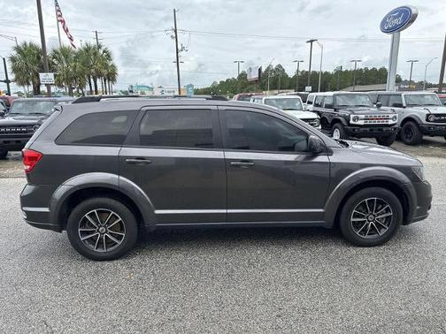Bruiser Gray Clearcoat 2018 Dodge Journey SXT