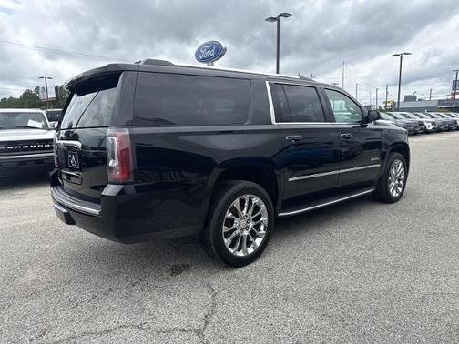 Black 2020 GMC Yukon XL DENALI