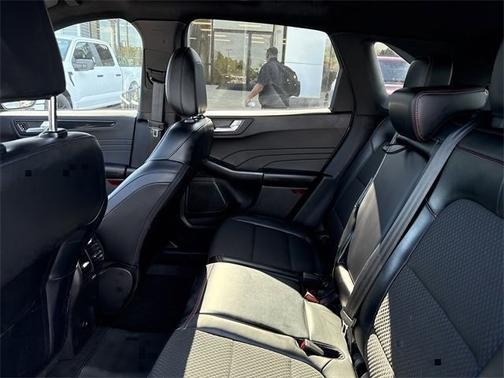 2023 Ford Escape ST-LINE ELITE