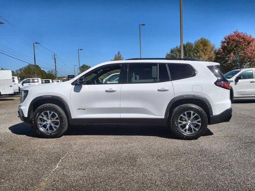 2026 GMC Acadia AT4 AWD