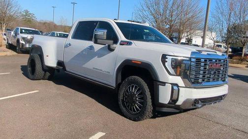 2025 GMC Sierra 3500 Denali