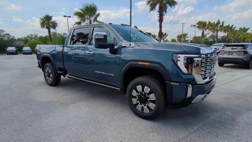 2025 GMC Sierra 2500 Denali