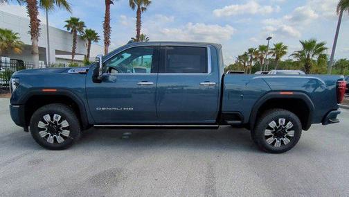 2025 GMC Sierra 2500 Denali