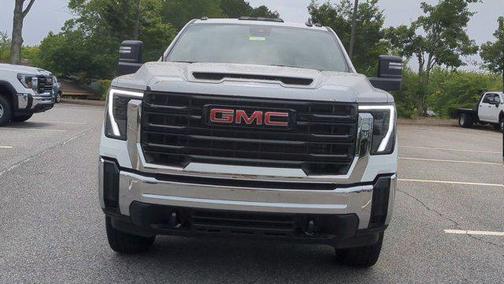 2025 GMC Sierra 2500 Base
