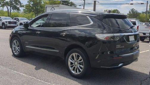 2022 Buick Enclave FWD Avenir