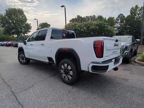 2025 GMC Sierra 2500 Denali