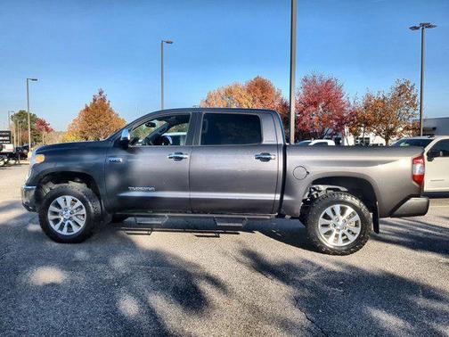 2017 Toyota Tundra Limited