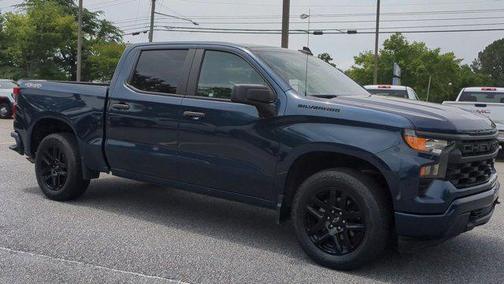 2022 Chevrolet Silverado 1500 Custom