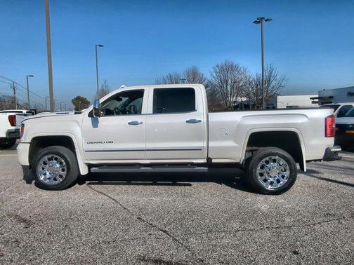2018 GMC Sierra 2500 Denali