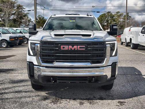 2026 GMC Sierra 3500 Base