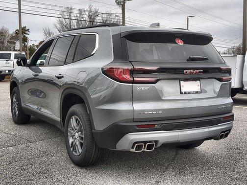 2026 GMC Acadia Elevation FWD