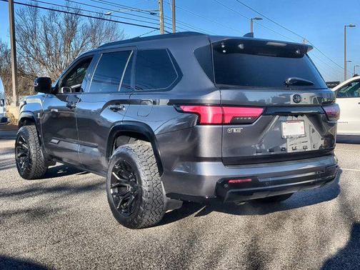 2023 Toyota Sequoia Platinum