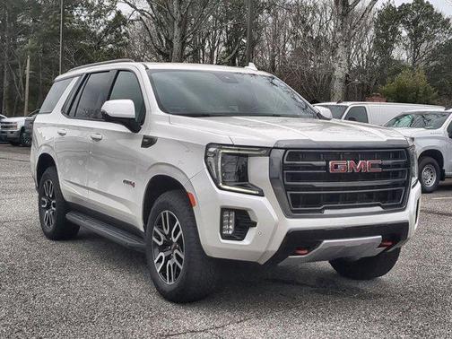 2023 GMC Yukon 4WD AT4