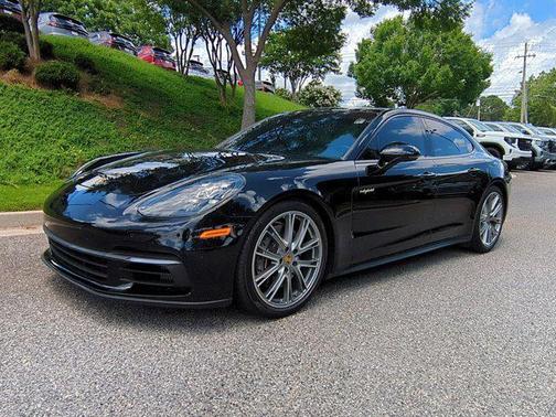 2020 Porsche Panamera E-Hybrid 4