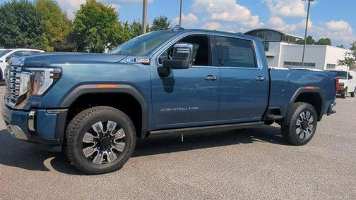 2025 GMC Sierra 2500 Denali