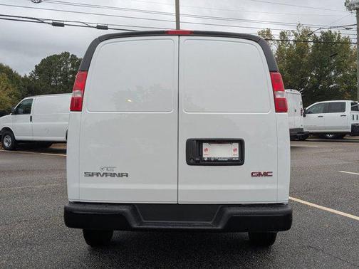2025 GMC Savana 2500 Work Van