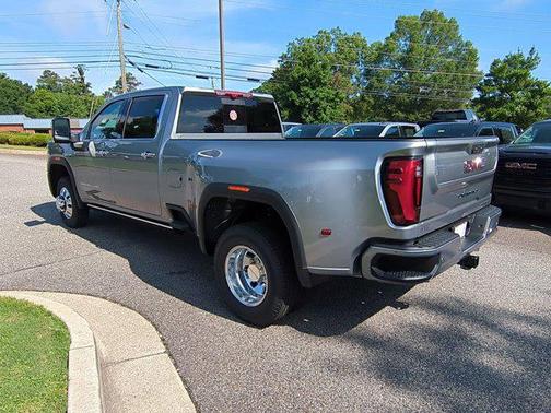 2025 GMC Sierra 3500 Denali