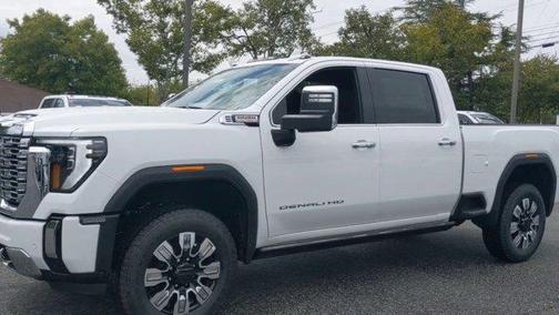 2025 GMC Sierra 2500 Denali