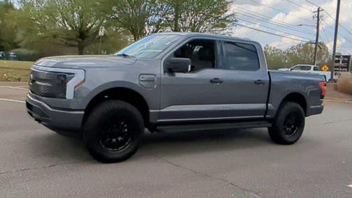 2023 Ford F-150 Lightning XLT