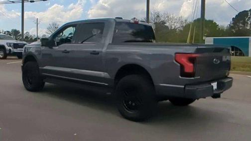 2023 Ford F-150 Lightning XLT