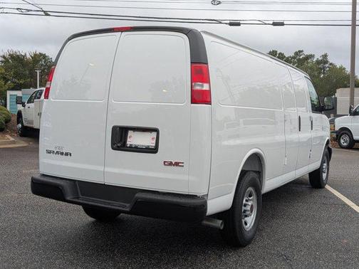 2025 GMC Savana 2500 Work Van