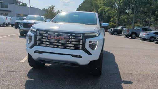 2025 GMC Canyon Denali