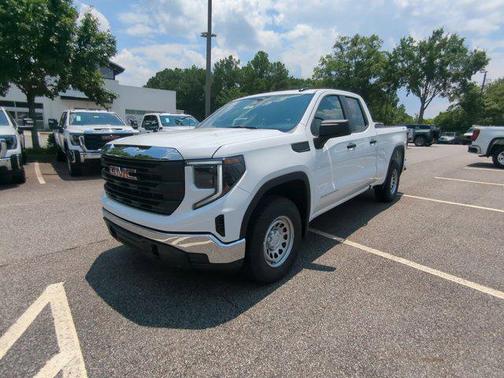 2025 GMC Sierra 1500 Pro