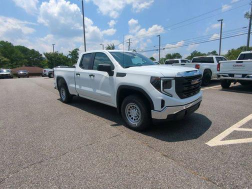 2025 GMC Sierra 1500 Pro