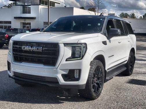 2022 GMC Yukon SLT