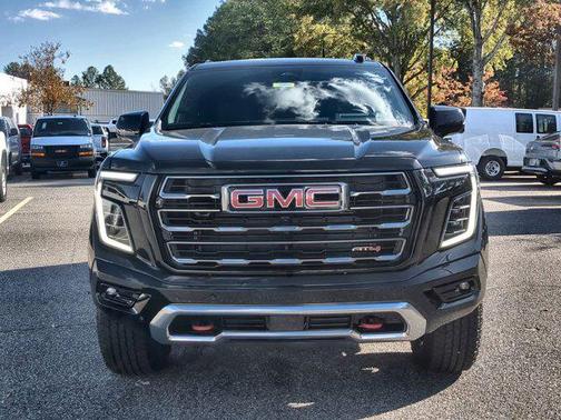 2026 GMC Yukon 4WD AT4