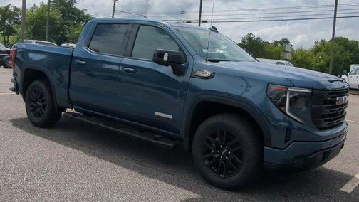 2025 GMC Sierra 1500 Elevation