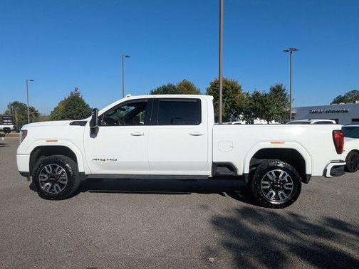 2022 GMC Sierra 2500 AT4