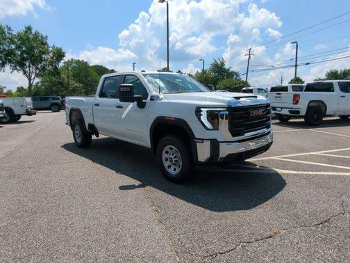 2025 GMC Sierra 2500 Base