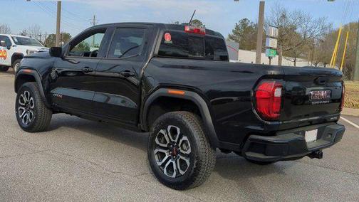 2025 GMC Canyon Base