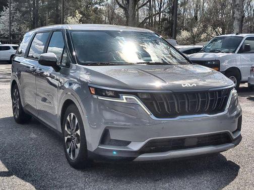 2022 Kia Carnival EX