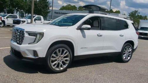 2025 GMC Acadia Denali