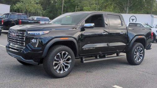 2025 GMC Canyon Denali